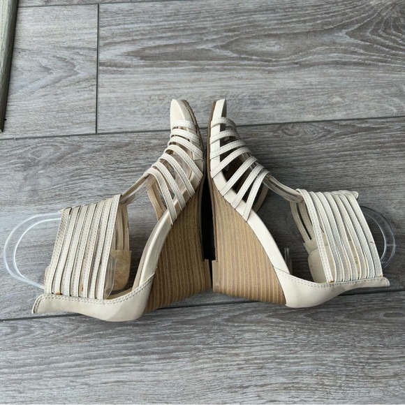 Roberto Vianni Gladiator Wedge  Sandals in Ivory - Picture 8 of 15